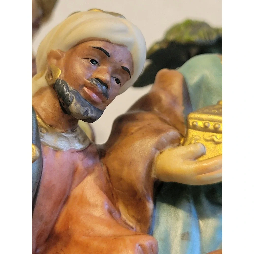 Avon Nativity Figurine Holiday Treasures Three Wise Men Porcelain Multicolor 6in